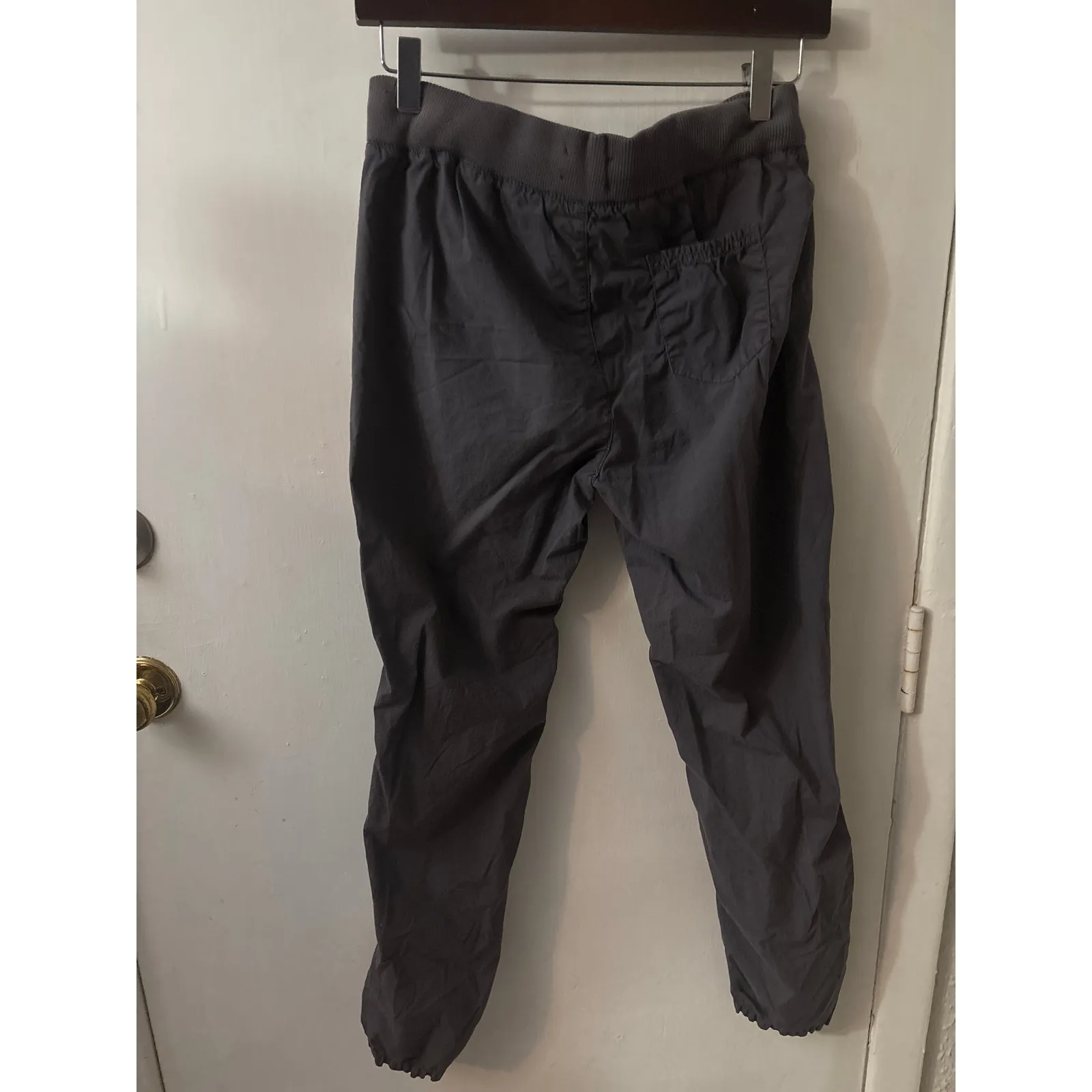 Lou & Grey Jogger Pants XS Charcoal Lightweight Ruche Front Drawstring Ankle - Image 2