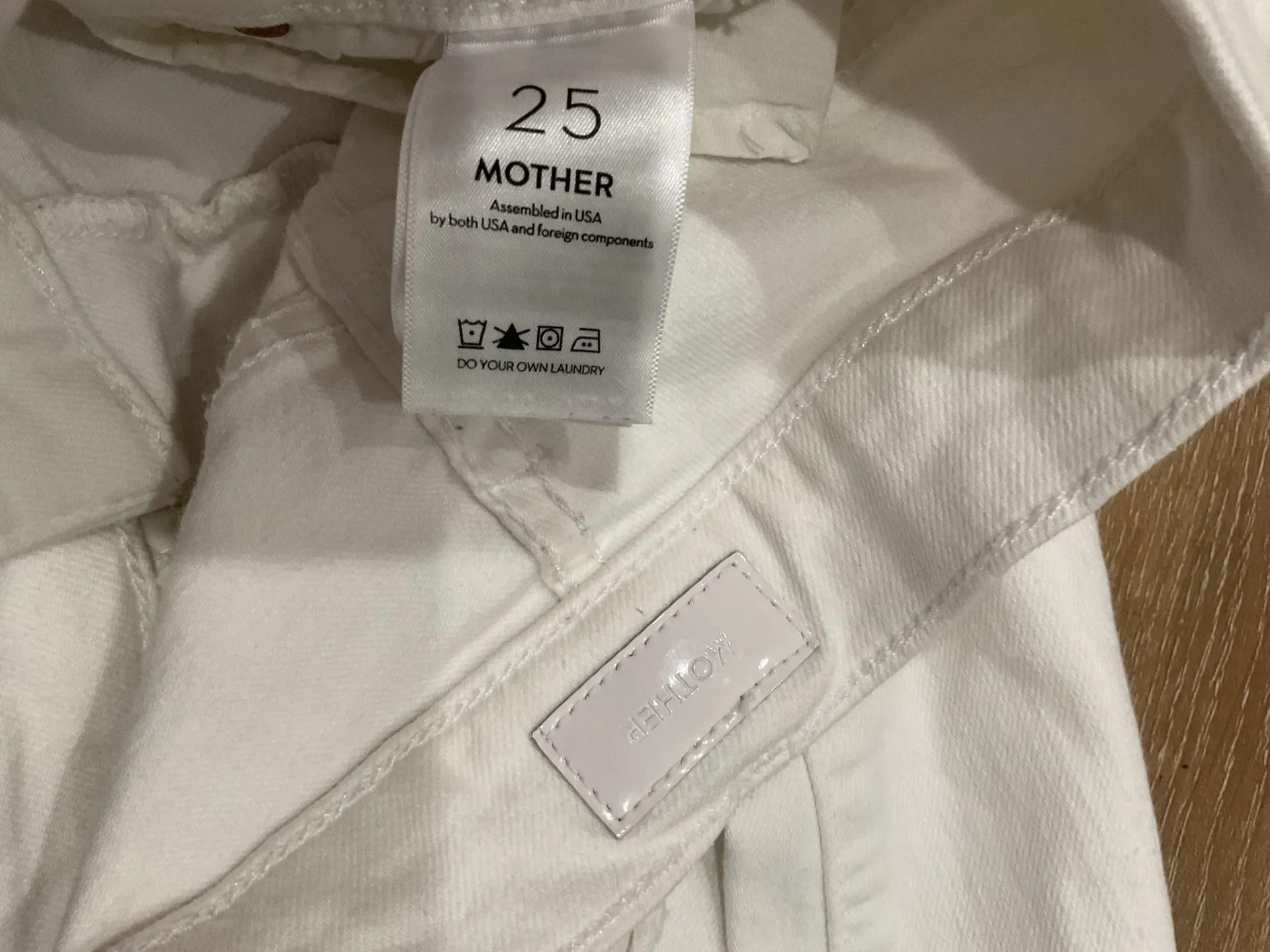 MOTHER Denim Jeans Flare White - Image 3
