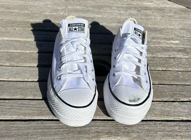 Chuck Taylor All Star Lift Platform Canvas in white size 8 - Image 2