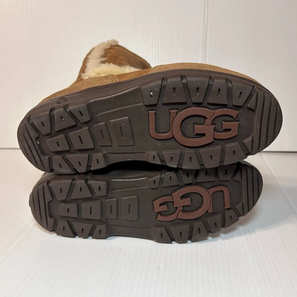 UGG S/N 5325 brown leather sheepskin-lined winter boots women size 6 - Image 7