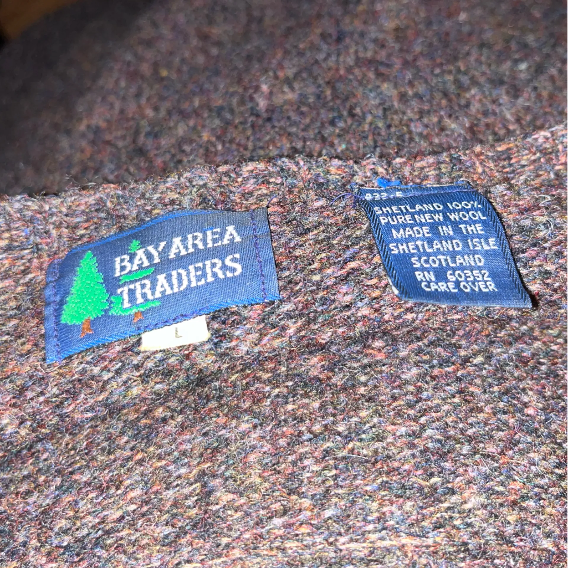 Vintage Bay Area %100 wool sweater Size L - Image 4