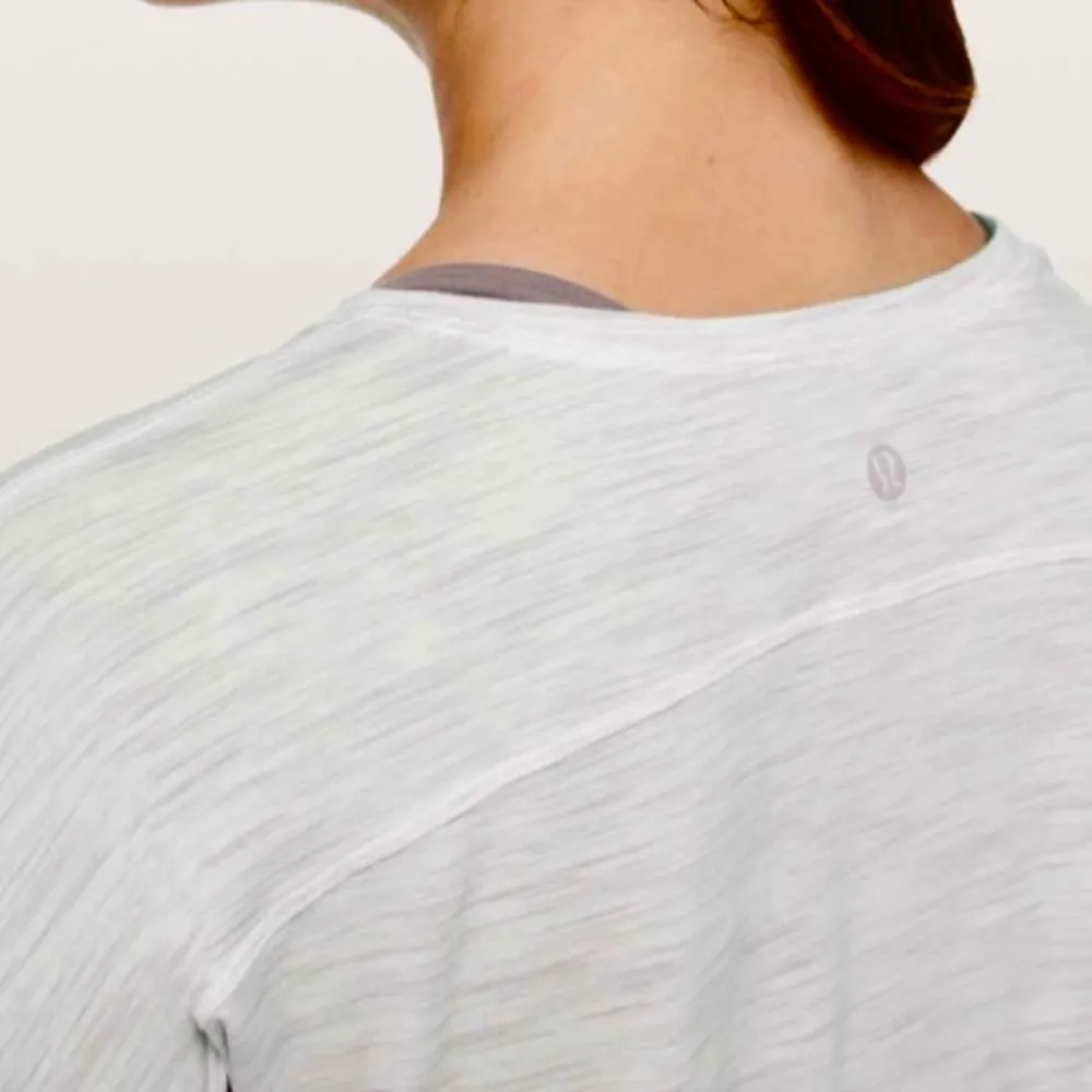 Lululemon To the Point Long Sleeve Space Gray - Image 7