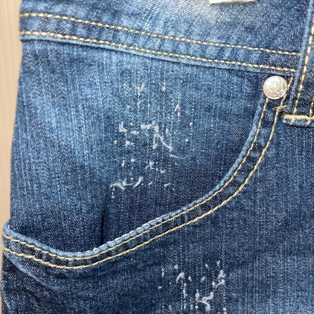 Venus Lace Accent Denim Mini Skirt medium wash size 8 - Image 5