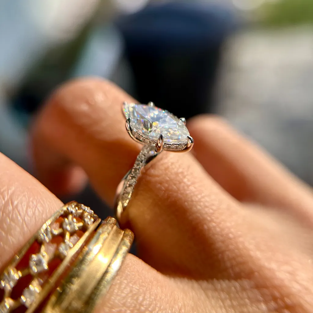 New Certified 2ct S925 marquise cut VVS1 D color moissanite ring in 7 Silver - Image 4