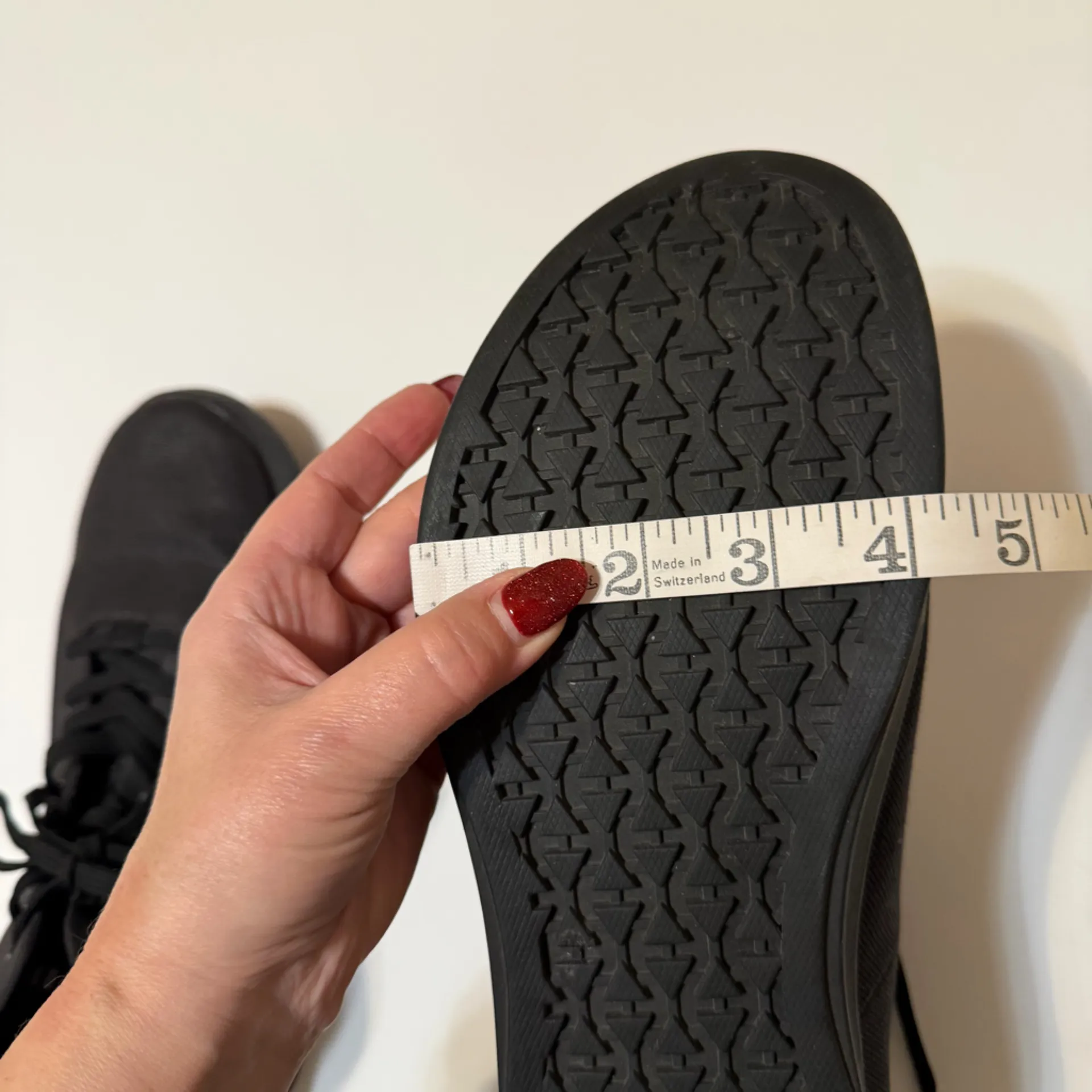 NoBull Outwork edge hightops sneakers, blk, Unisex sz 11 Men's / Sz 12.5 Women's - Image 14