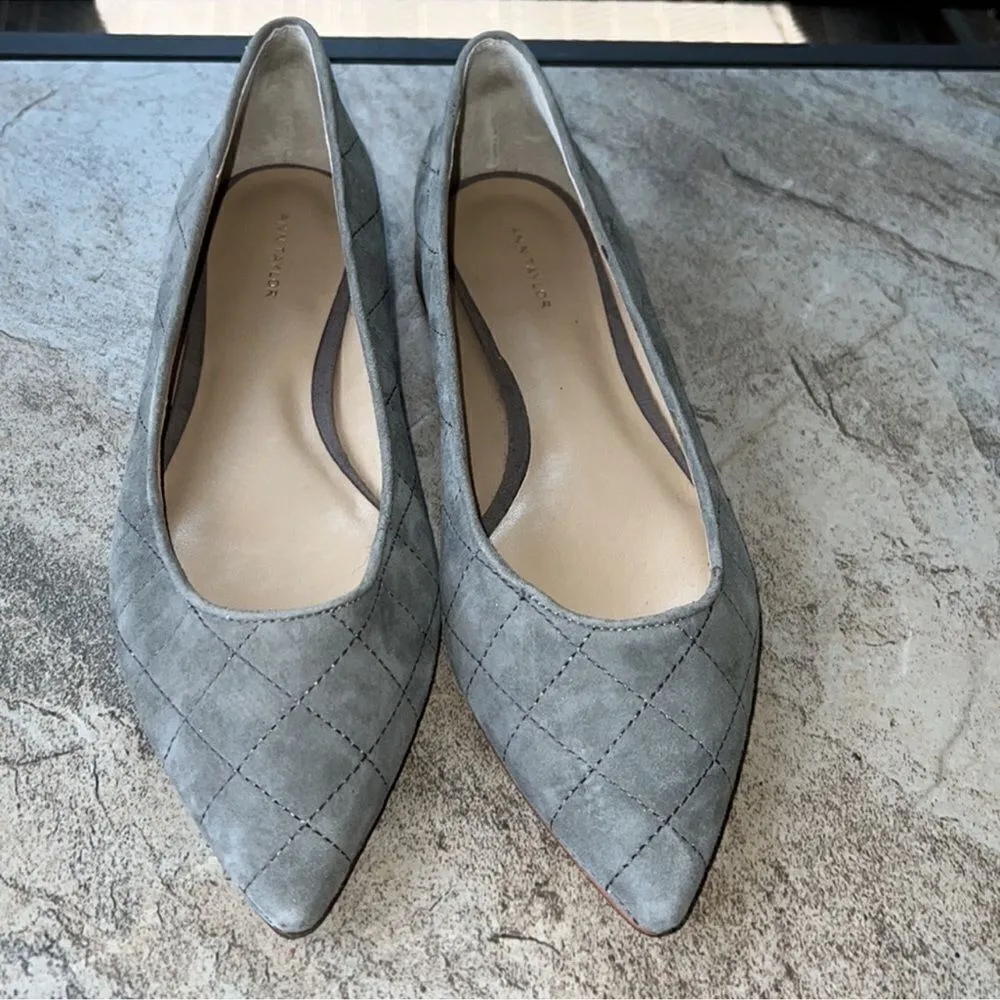 Ann Taylor Quilted Gray‎ Suede Pointed Toe Flats with Pearl Heels Size 7.5 B35 - Image 7