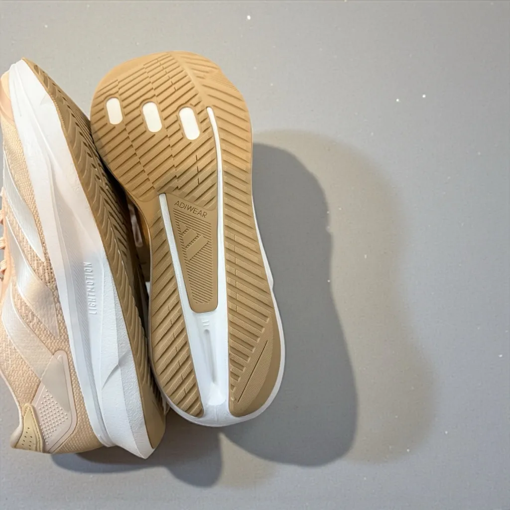 Brand New with tag women’s Adidas "Wonder Quartz / Zero Metallic sneaker-size 10 - Image 5