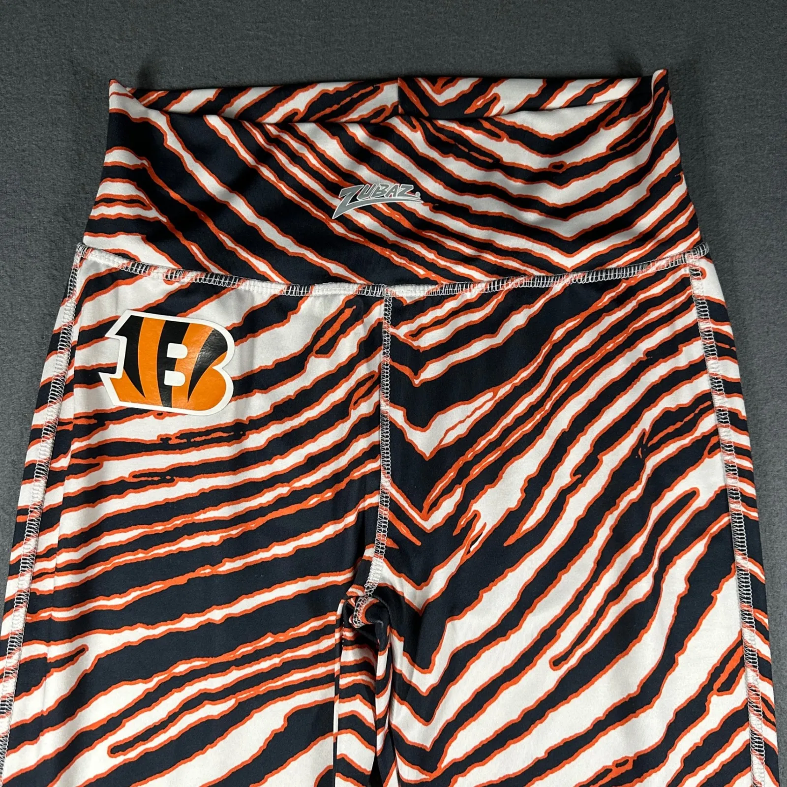 Zubaz Cincinnati Bengals Leggings Womens Medium Tiger Stripe Activewear Pull On Orange - Image 3