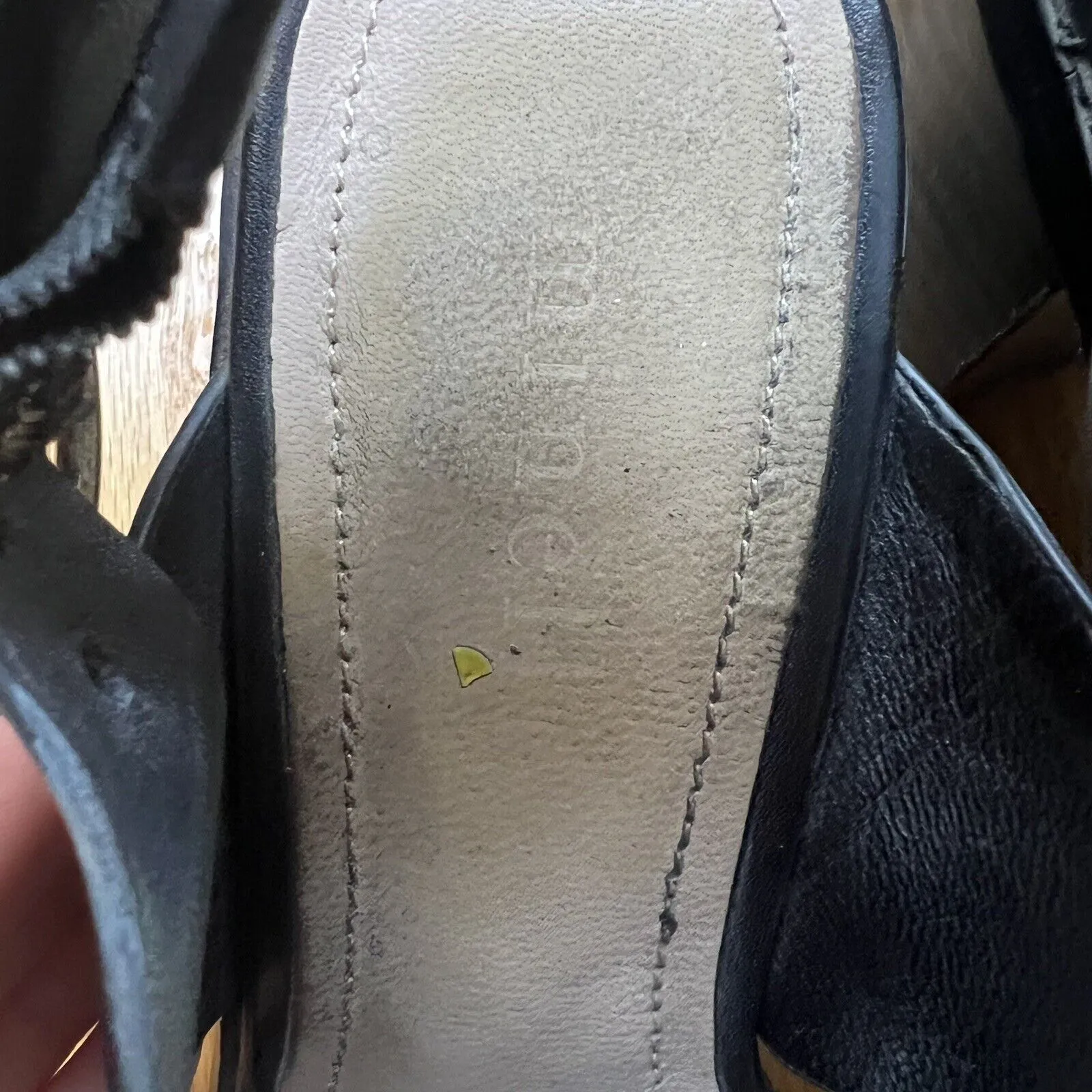 Black Leather Chunky Heels Cross Strap Gold Buckle Italian Size 6 - Image 7