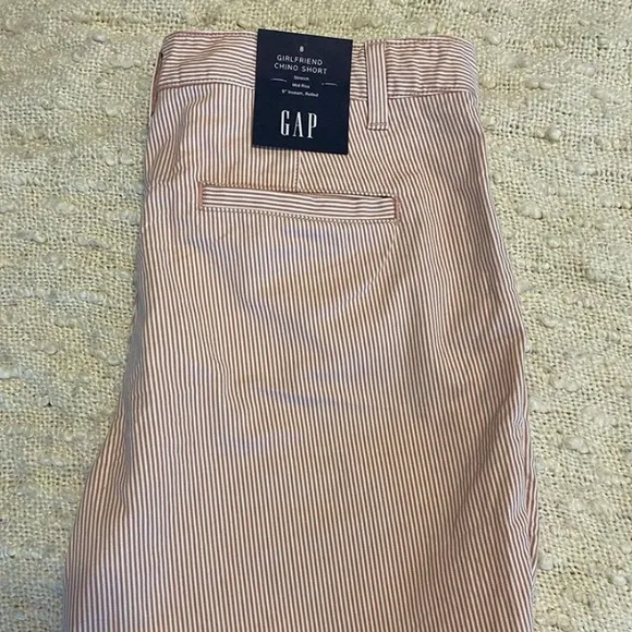 ⭐️2/$20⭐️ Mauve & White GAP shorts - Image 2