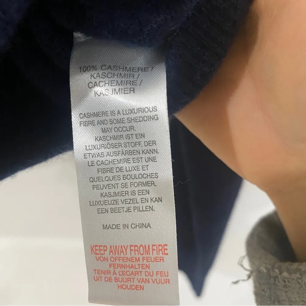 BRODIE Cashmere 100% cashmere zip up heart hoodie in Navy Blue Size M - Image 7