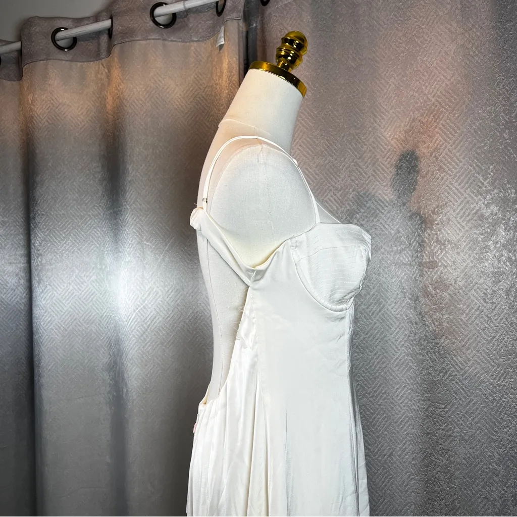 Oh polly flavia Cut Out Fishtail Maxi Dress in White size10US - Image 11