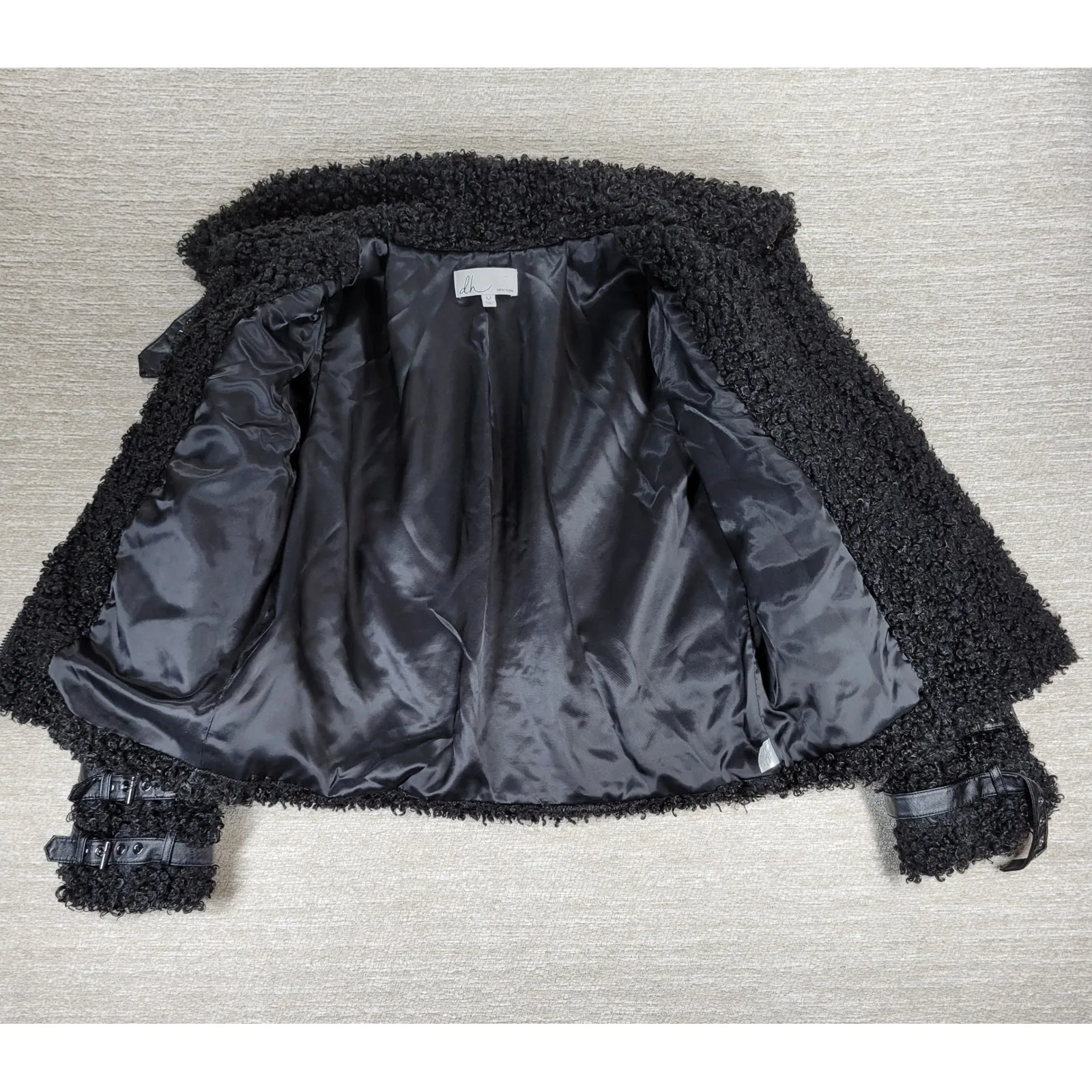 dh NEW YORK Moto Jacket Womens Med Black Curly Faux Fur Leather Trim Buckles - Image 16