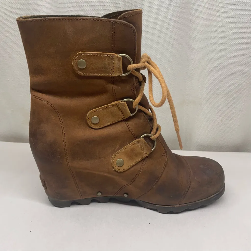 Sorel Joan of Arctic Wedge Boots Brown Leather Lace Up Size 9 - Image 3