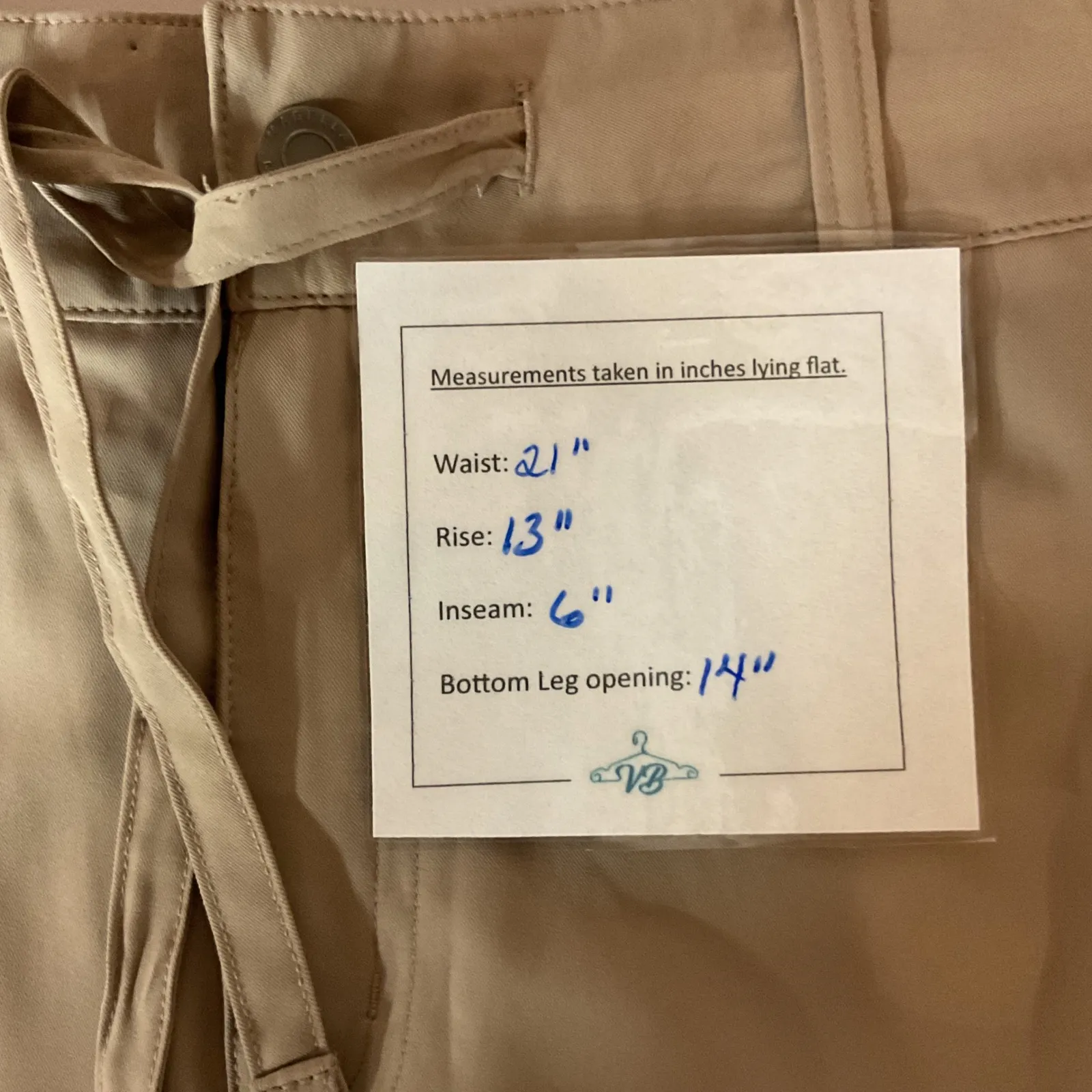 Magellan Outdoors Women's High Rise Drawstring Casual Athletic Beige Shorts 1X - Image 5