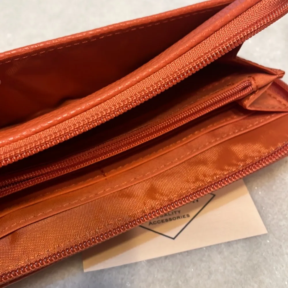 St John’s Bay zip around burnt orange wallet woman New quality accessory OS bag - Image 6