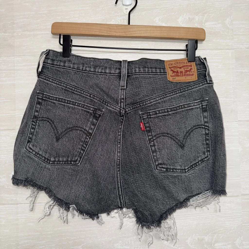 Levi’s 501 High Rise Distressed Denim Cutoff Shorts Black Gray Frayed Hem - Image 5