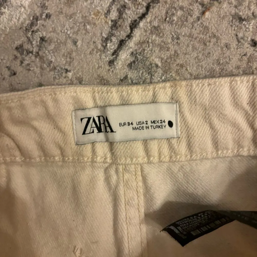 Zara Alma Wide Leg Jeans - Image 3