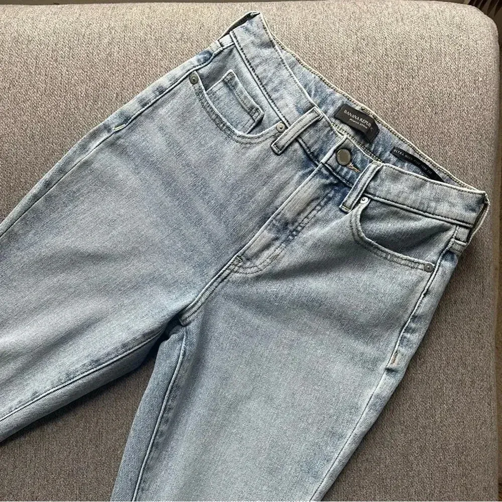 Banana Republic Ultra High Rise Slim Fit Cropped Jeans Size 26 - Image 5
