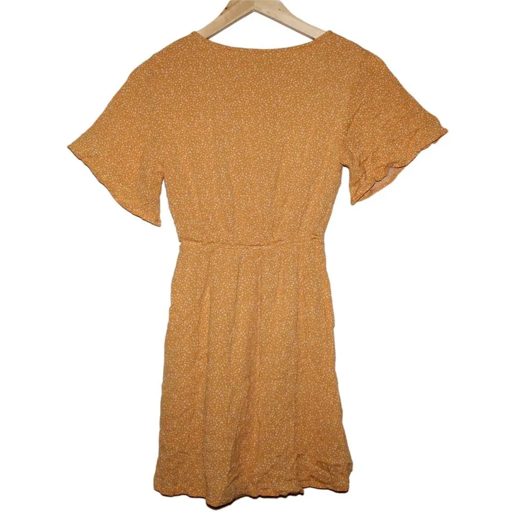 Women's Abercrombie & Fitch Mustard Yellow White Short Sleeve Mini Dress Size XS - Image 2