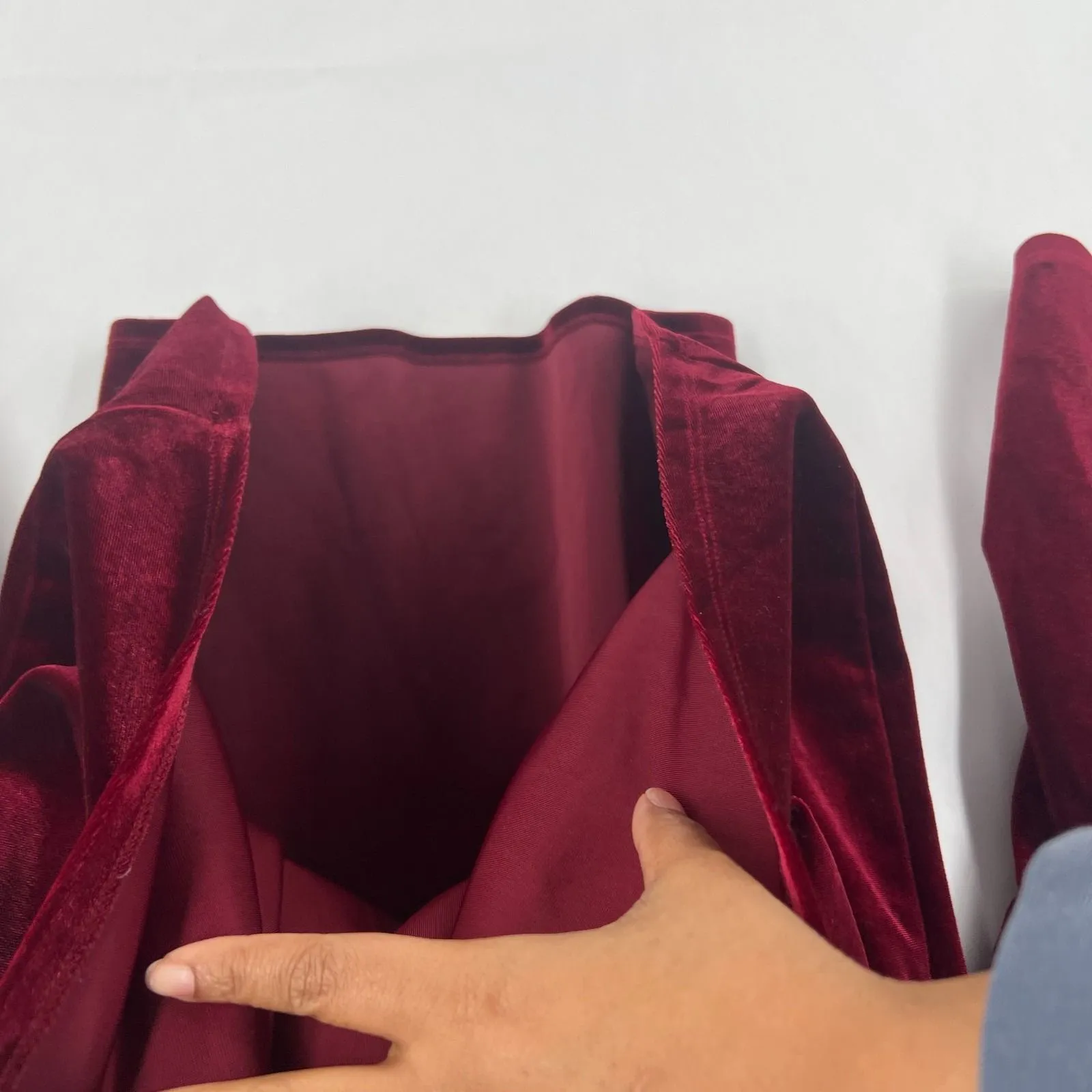 Hot Topic Womens Top 3X Burgundy Stretch Velvet Pentagram Strappy Emo Goth Witch - Image 5