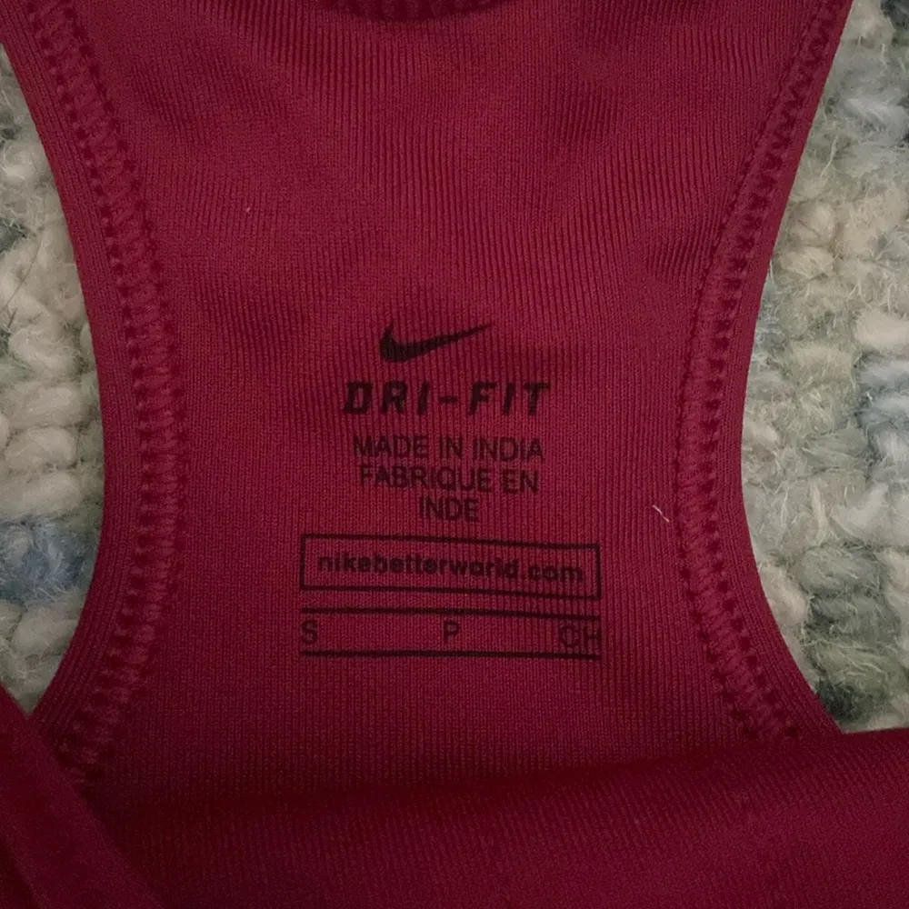Nike DRI-FIT Women’s Sports Bra Red/Pink Size S - Image 2