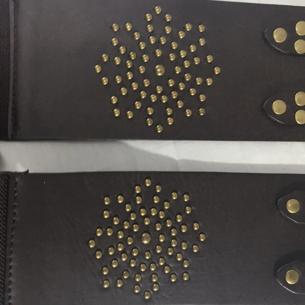 Faux Leather Flower Stretch Belt, Brown, Brass - Image 6