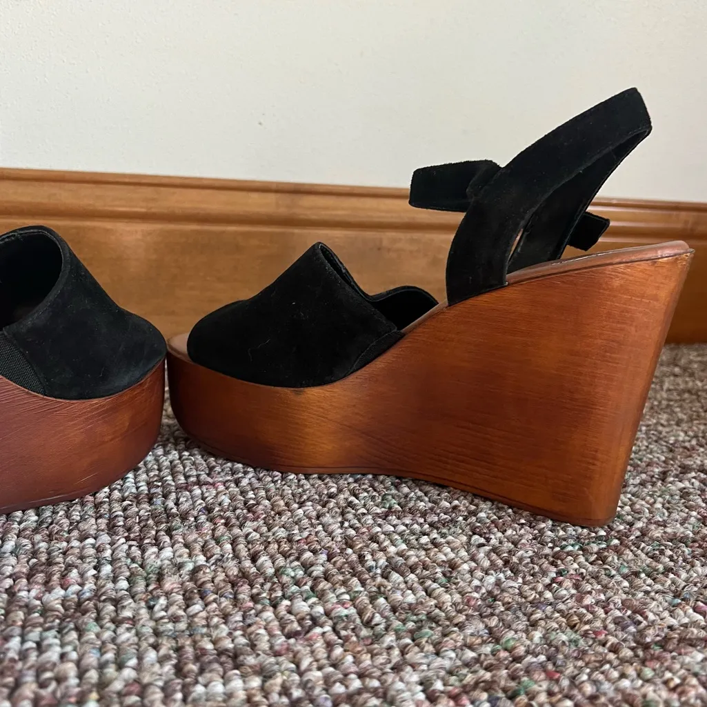 Steve Madden Bellini Black Suede Wedge Sandal Size 8.5 - Image 7
