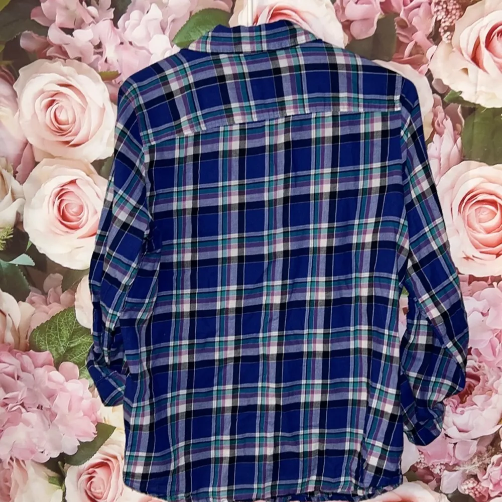 size L button down - Image 12