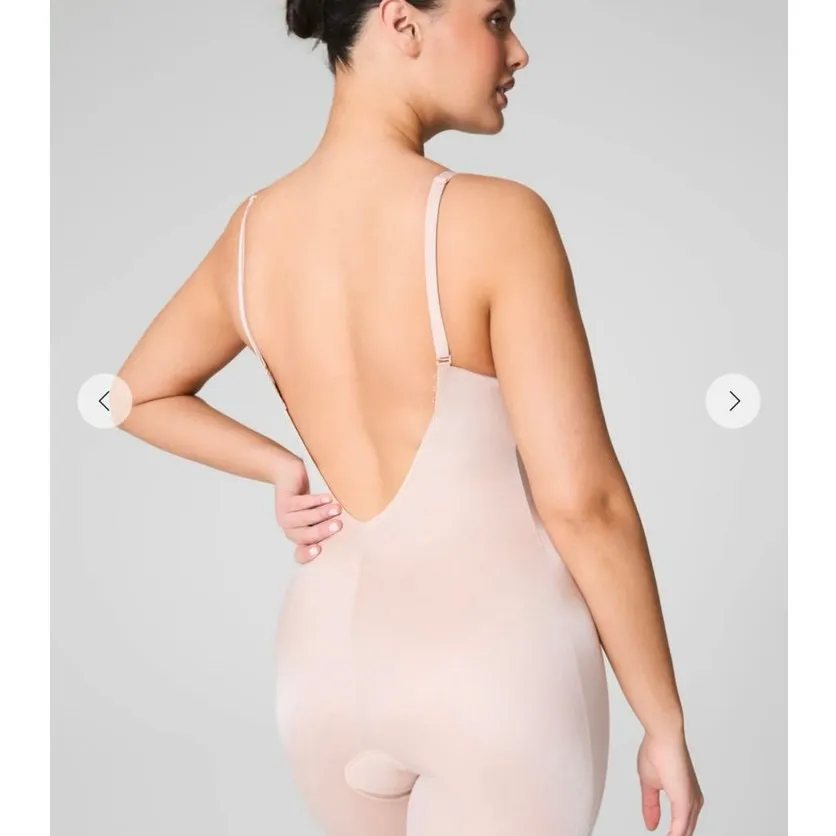 NEW Spanx Size S Plunge Low Back Mid Thigh Bodysuit Convertible Champagne Beige - Image 5
