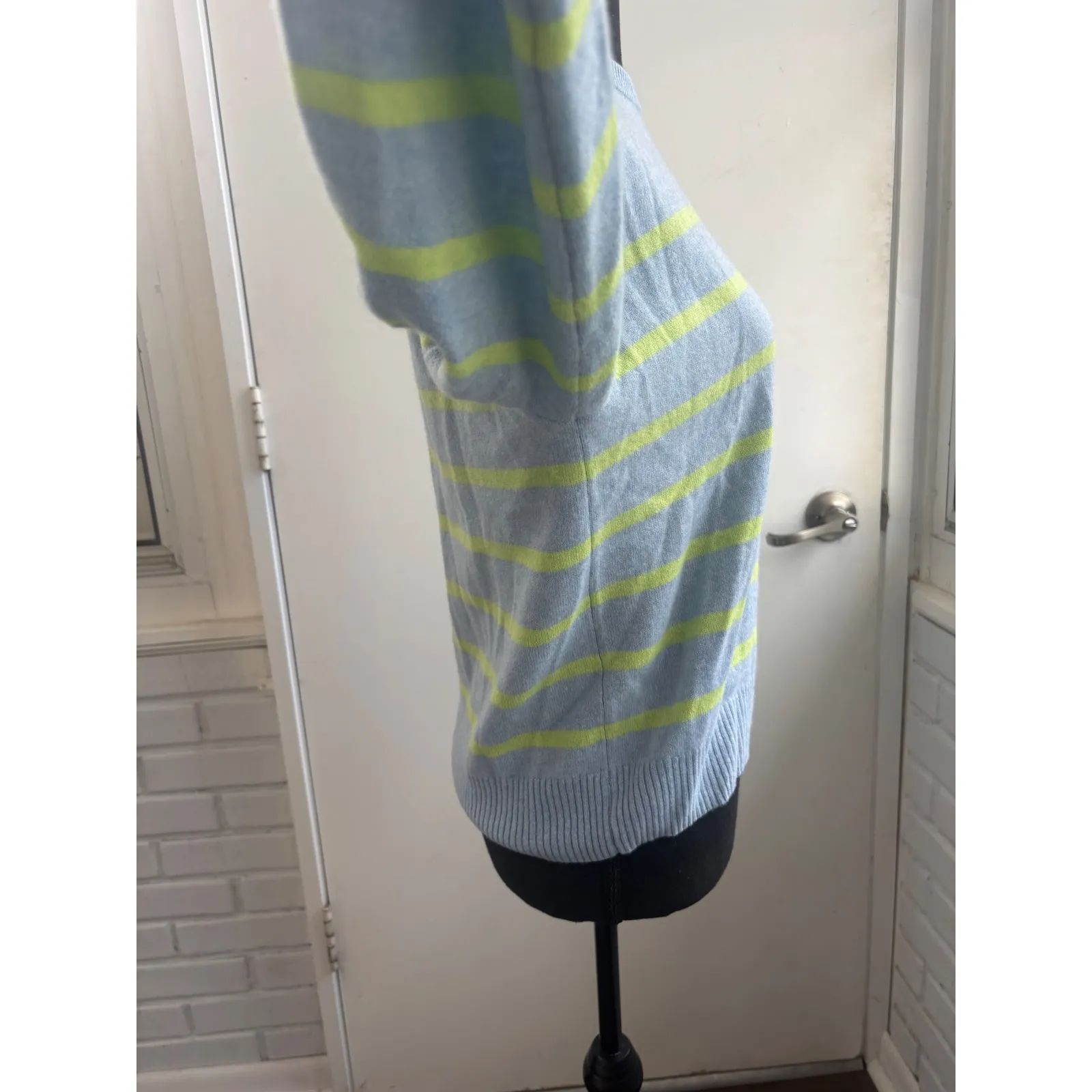 Marine Layer Harper Cashmere Sweater small layered luxury cabincore workwear - Image 4