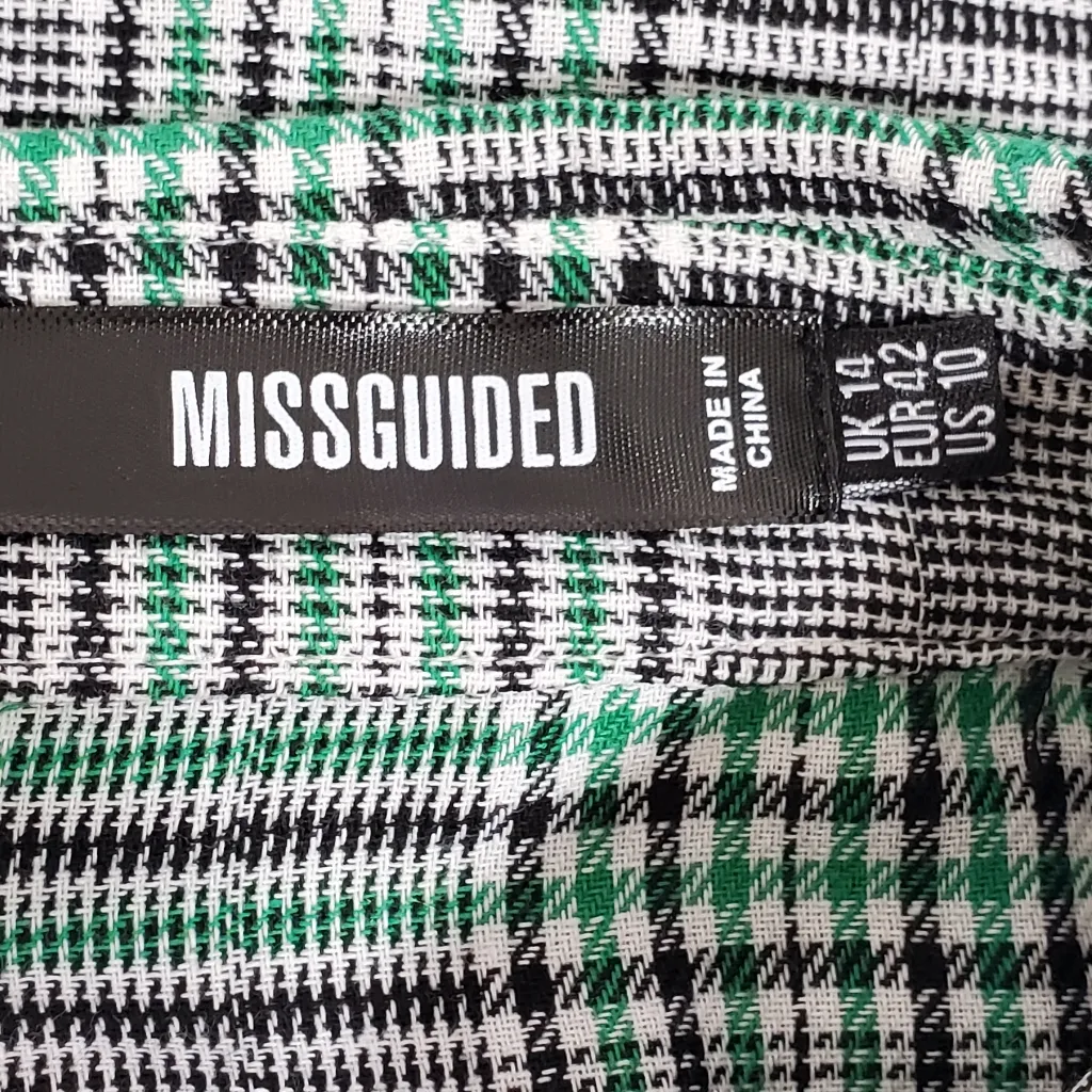 Missguided Women's‎ Oversized Plaid Top Button Down Shirt. Size: 10 - Image 6