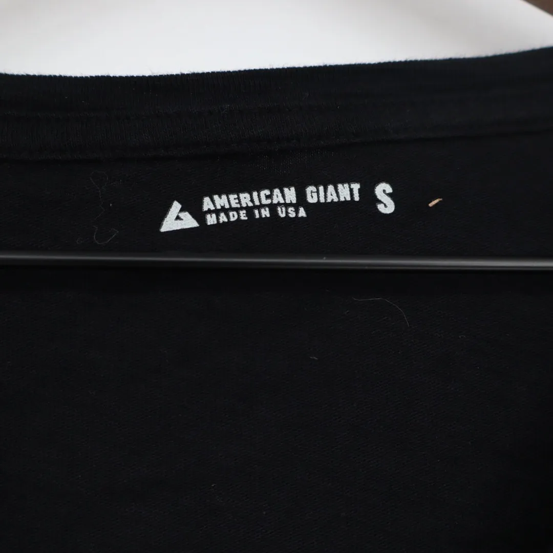 American Giant Classic V Neck T Shirt Black Made in USA Size Small - Image 3