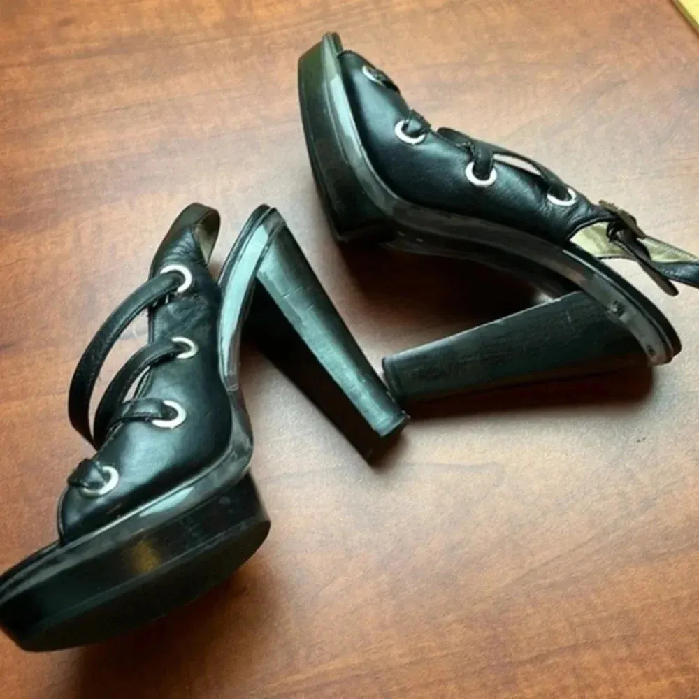 Michael Kors   Ladies shoe 8.5 M - Image 9