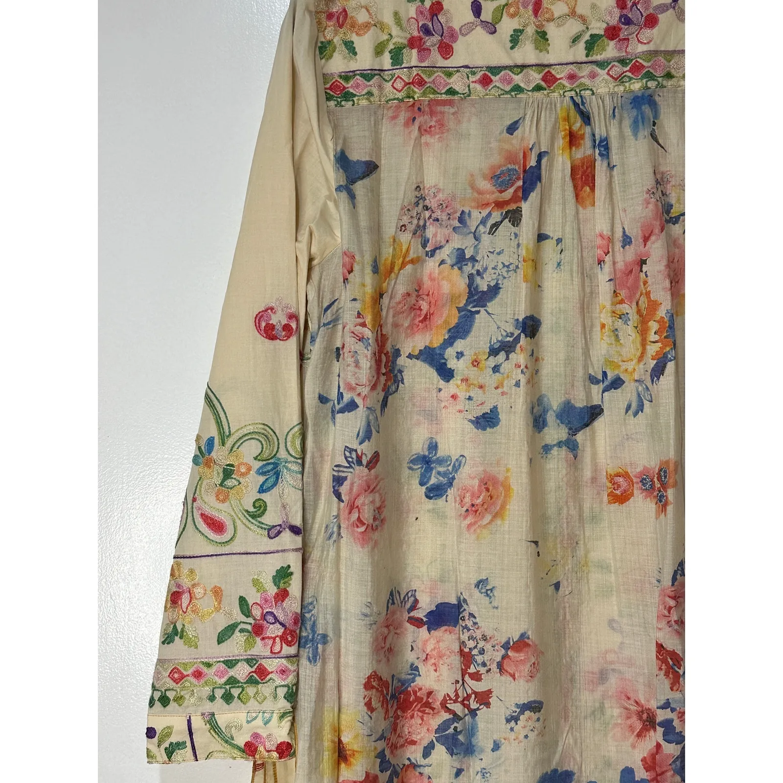 Aratta Silent Journey Collection Midi Dress Large NWT Cream Embroidered Florals Green - Image 12