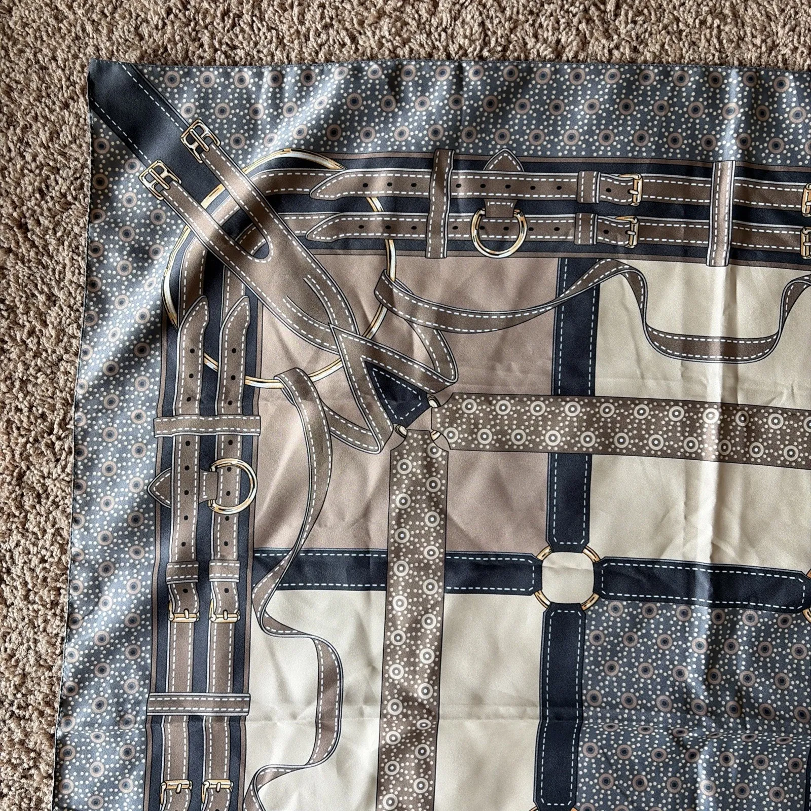 Veritas City Wear Brown Equestrian‎ Bridle Buckle Geometric Dot Neck Scarf NEW - Image 4