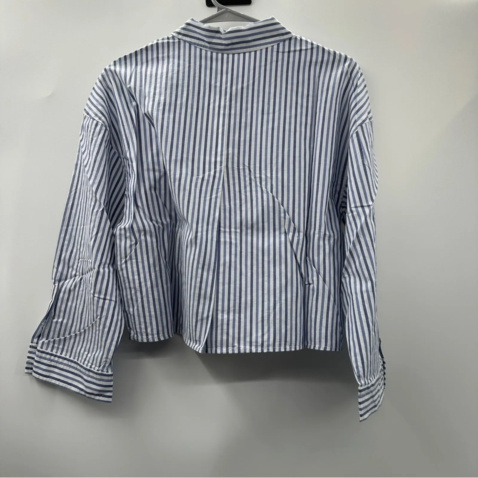 Everlane Cotton PJ Boxy Crop Button Front Blue‎ & White Striped Long Sleeve Top - Image 6