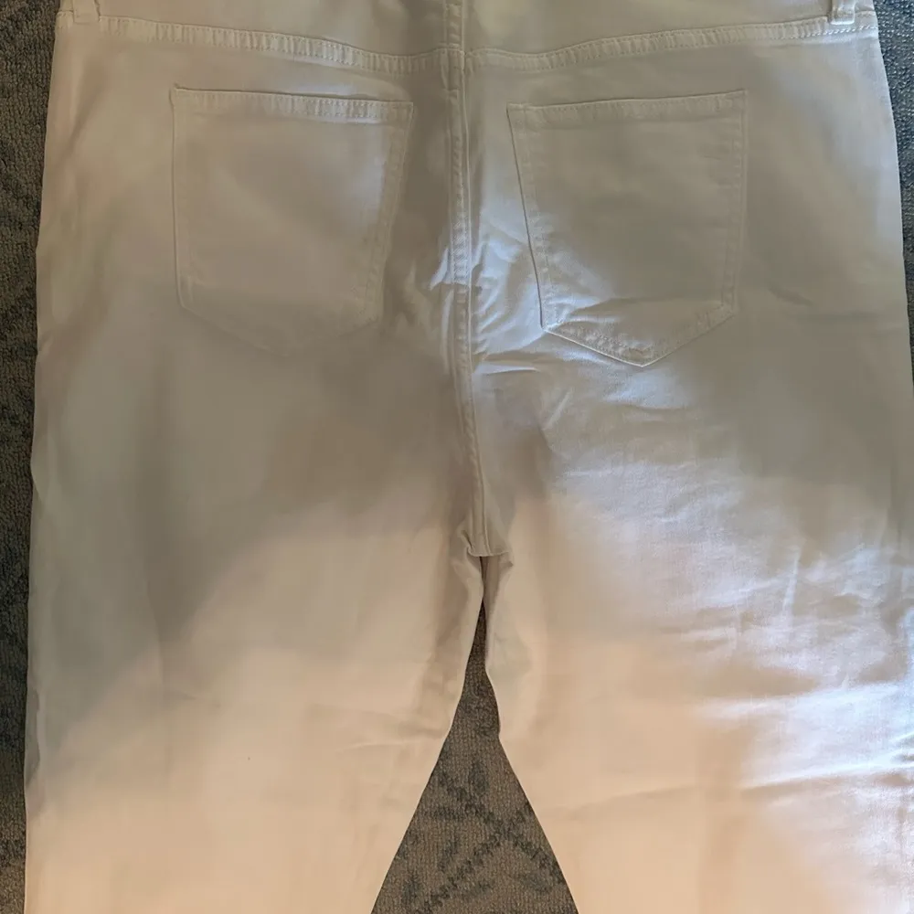 Joes Jeans high rise boot cropped raw hem size 33 current Lara euc 14 - Image 3