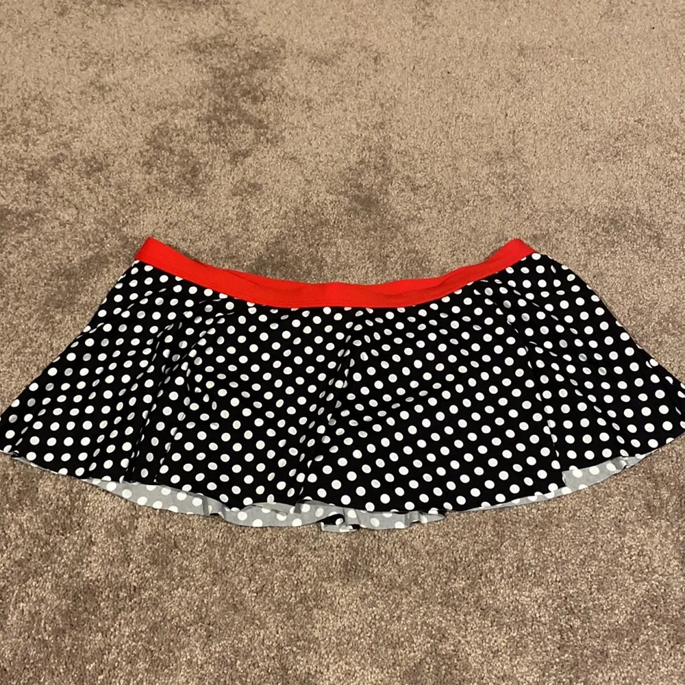 NWT/NWOT Kenneth Cole Reaction Polka Dot Tankini Swim Set SIZE L - Image 6