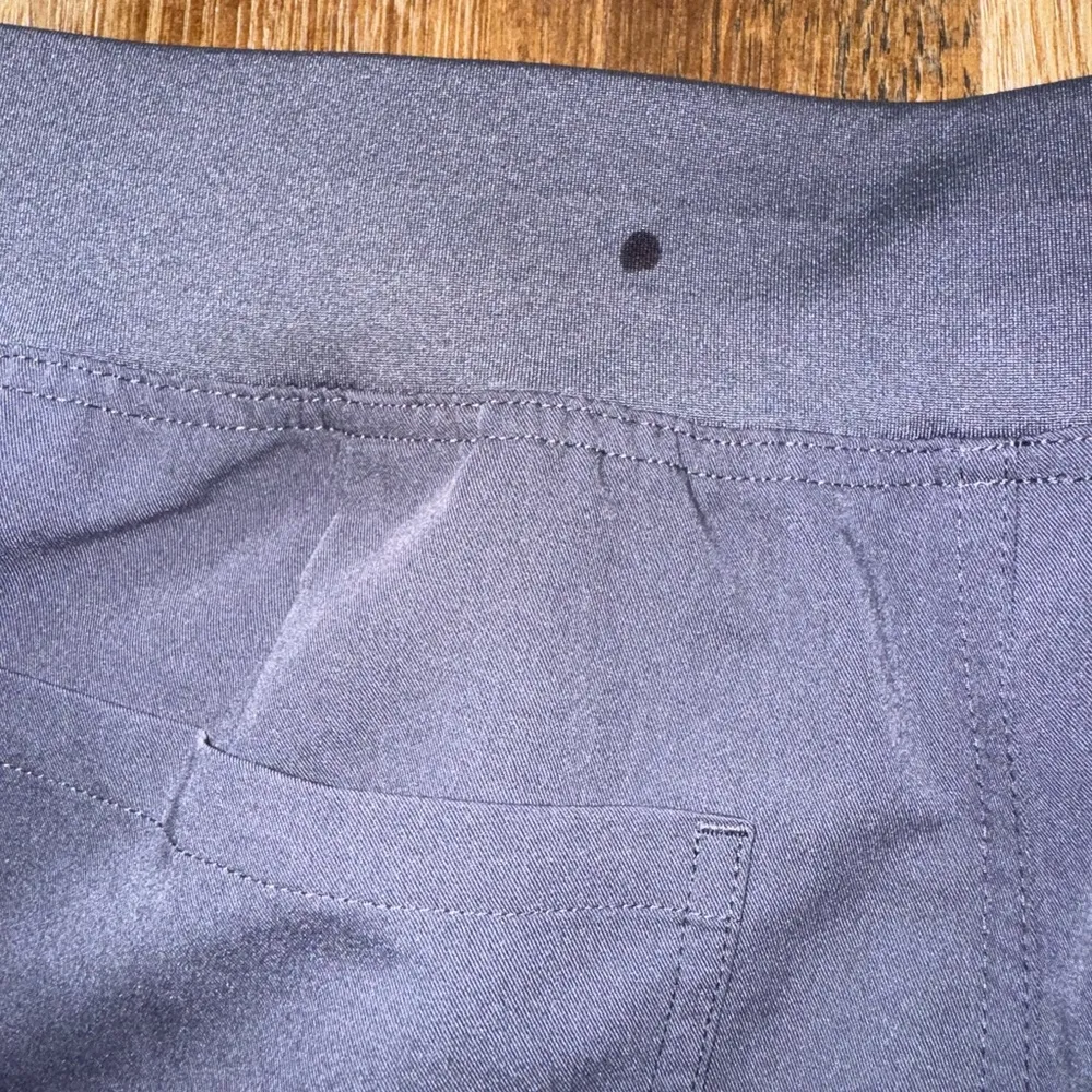 FIGS  Charcoal / Dark Gray Scrub Pants - Image 10