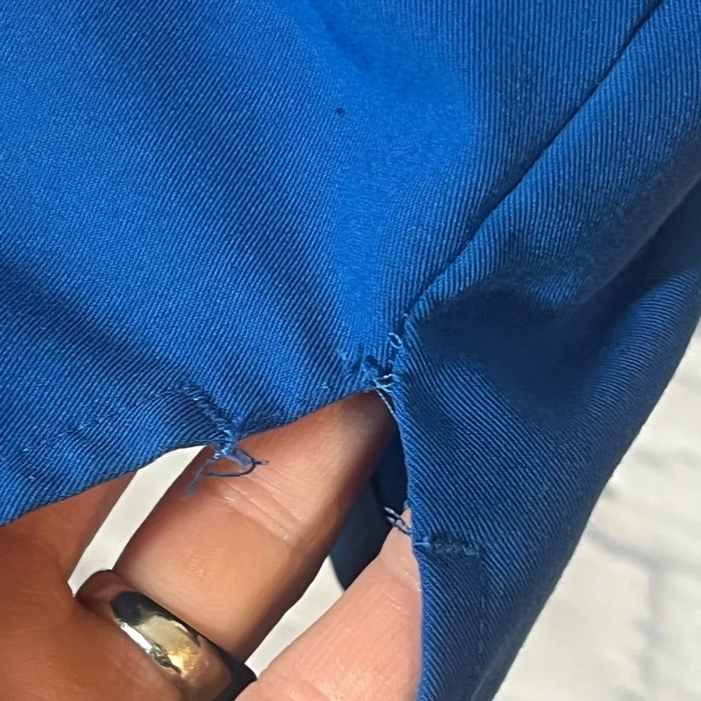 FIGS Technical Collection Blue V-Neck Scrub Top, XXL - Image 5