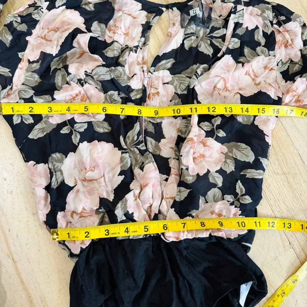 Reformation Floral Bodysuit Long Sleeve deep V-neck Plunge Blouse NWT - Image 9