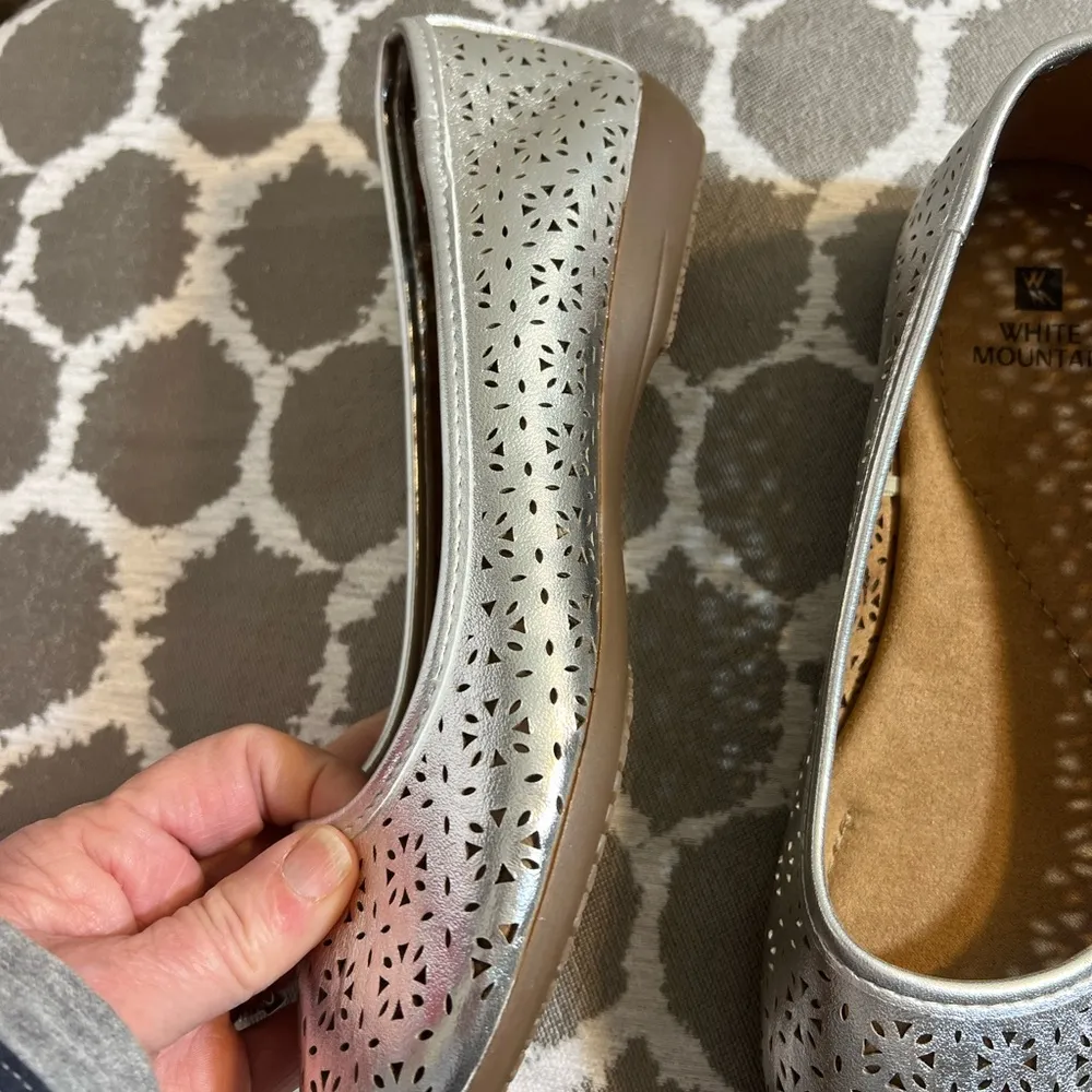 White Mountain Silver Ballet Flats - Image 7