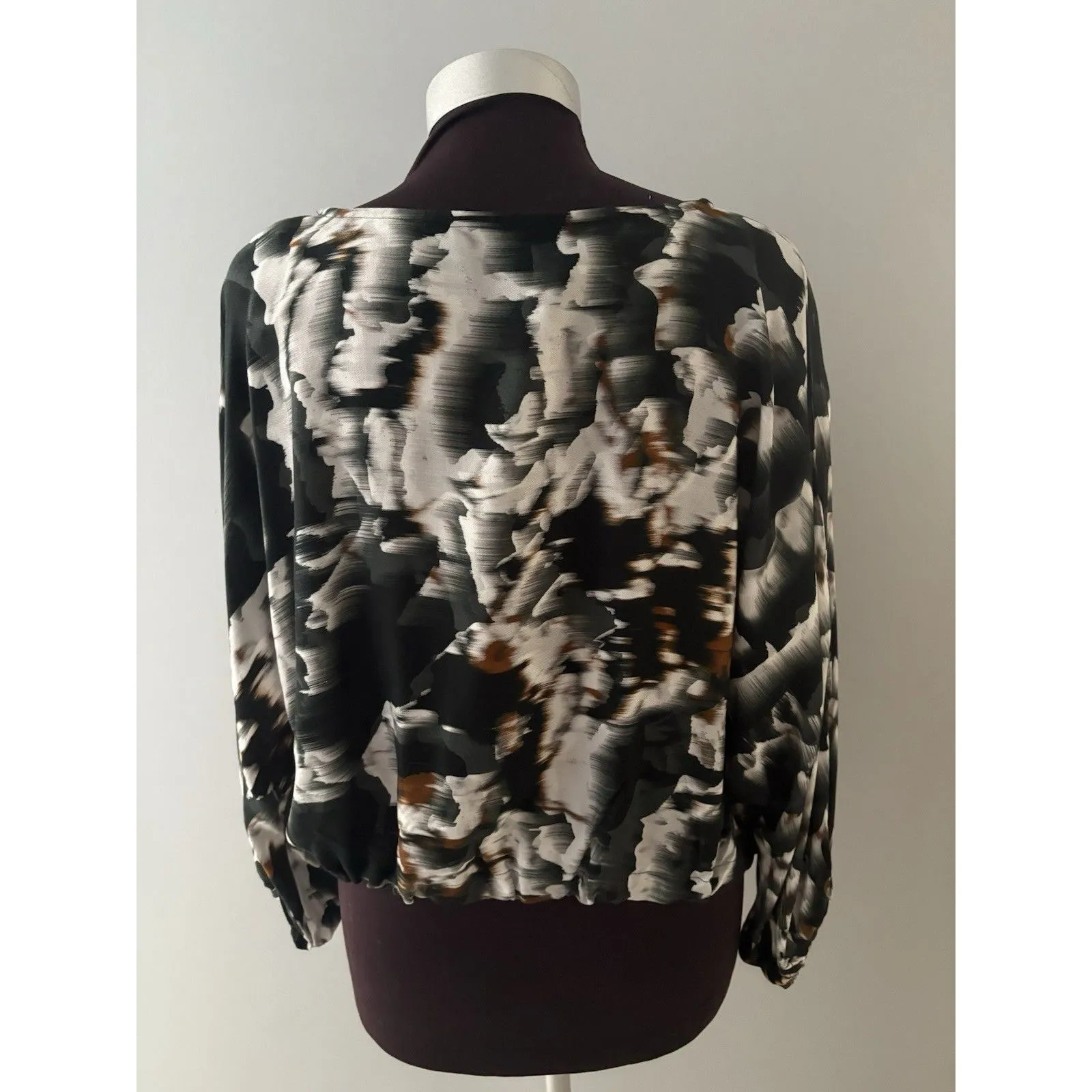 Bryn Walker Gianna Cropped Elastic Bubble Shirt XXS Green Earthy Boho OVERSIZE - Image 3