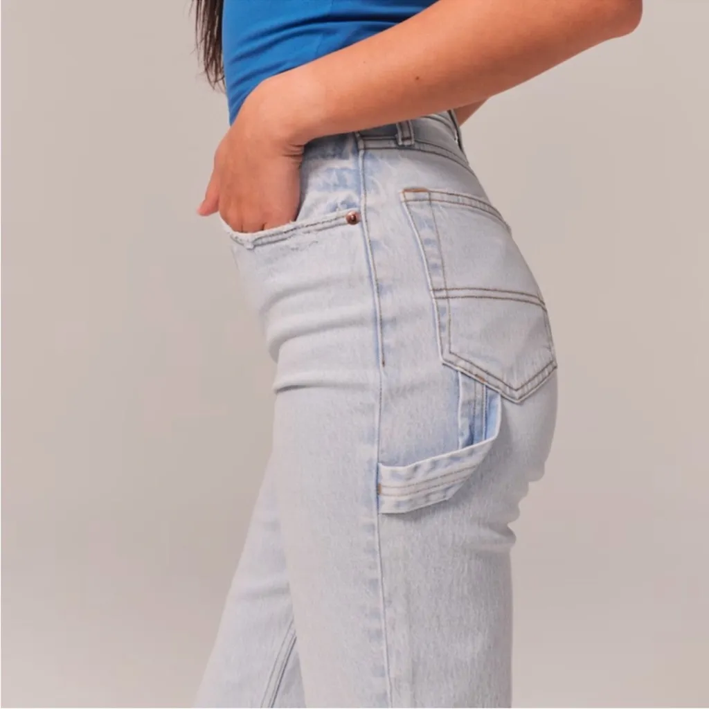 Abercrombie Light Wash The 90’s Straight Ultra High Rise Carpenter Jeans - Image 8