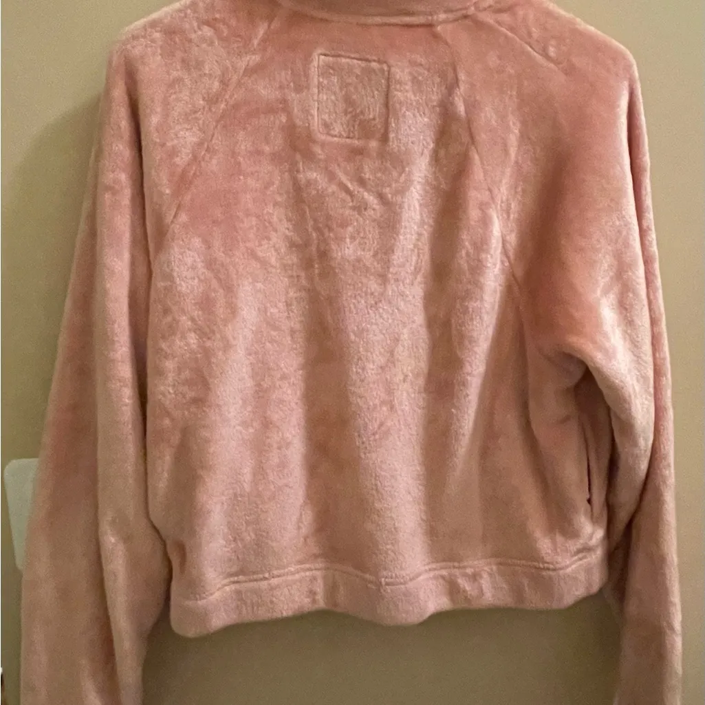Hollister Pink Fuzzy 1/4 Zip Crop Soft Sherpa Sweatshirt Mock Neck Pullover XS - Image 5