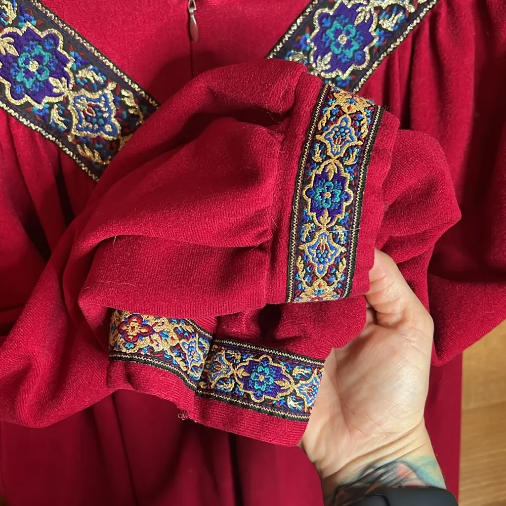 Vintage Vanity Fair Embroidered Housecoat Jacket Zip Maxi Duster Dress velvet - Image 3