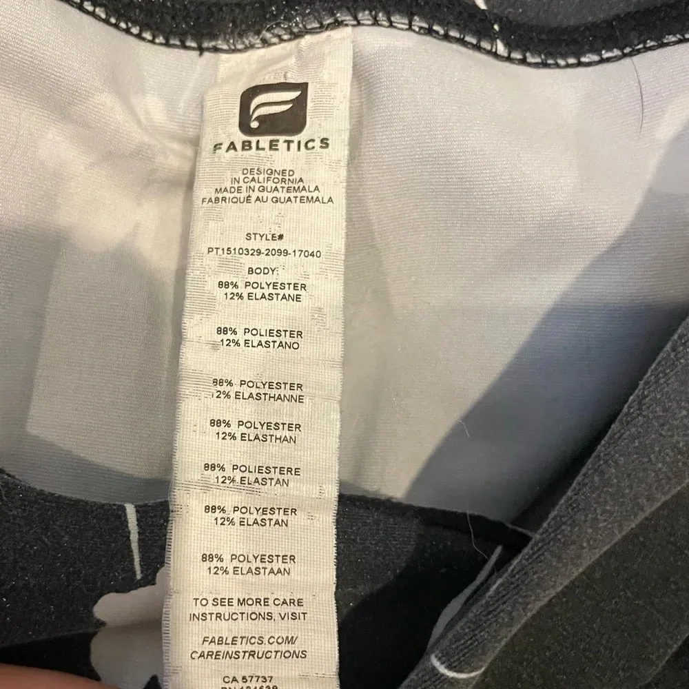 Fabletics Define PowerHold Mid-Rise Legging in Wildflower Print - Image 5