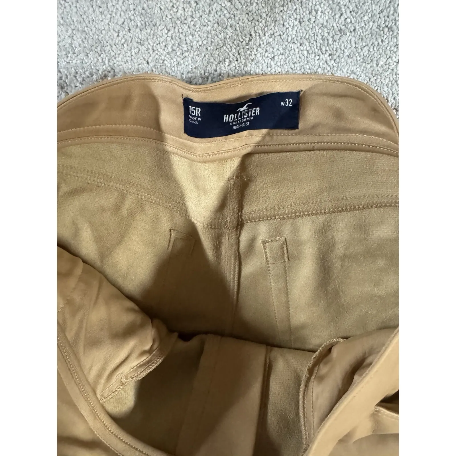 Hollister Brown Faux Leather‎ Fleece Lined Mid Rise Straight Leg Pants 15 R NWOT - Image 5