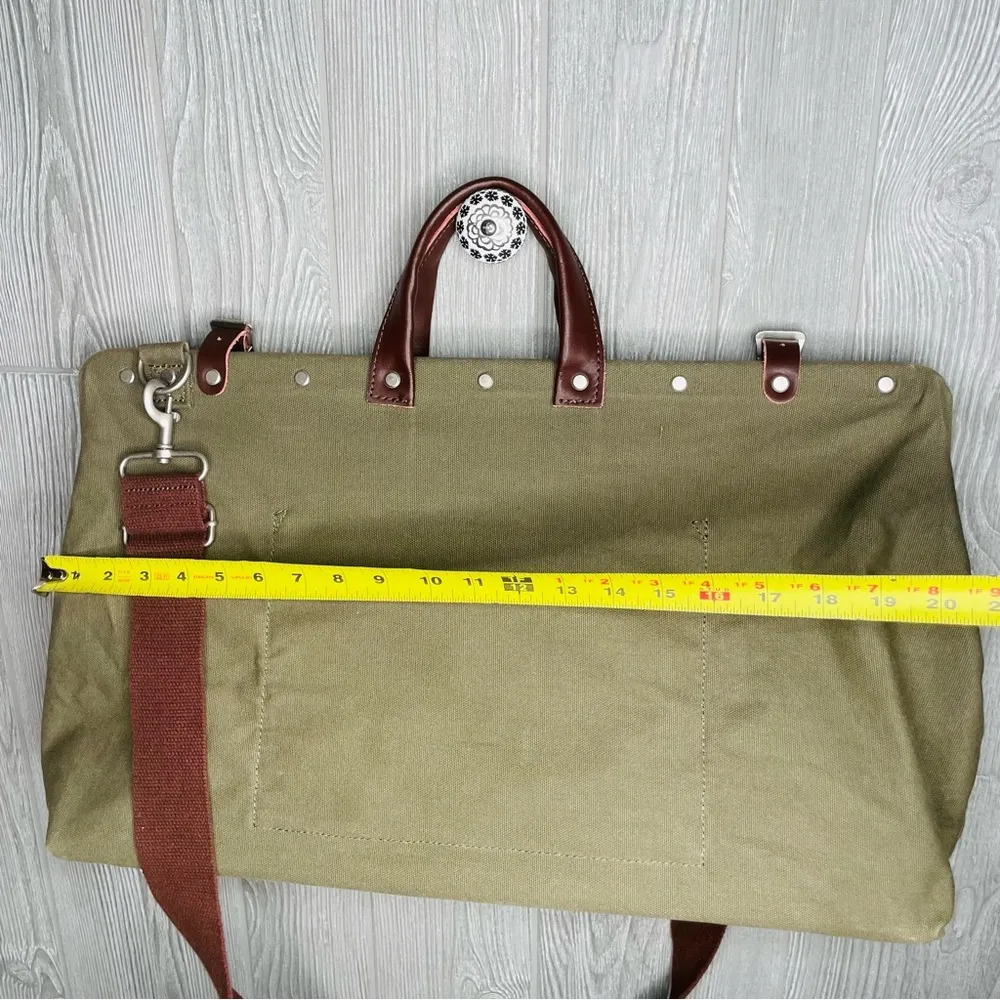 Green canvas line of trade leather detail / strap tote bag duffle large luggage - Image 4
